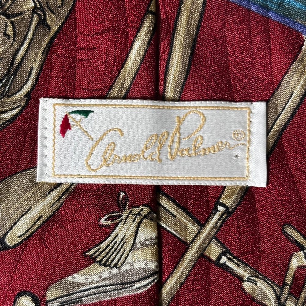 Arnold Palmer Mens Golf Silk Tie Red Game of Golf Novelty Accessory RN 35130 - Picture 5 of 6